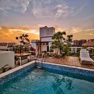 Hotel Sahib'S Lighthouse - With Buffet Breakfast Indien