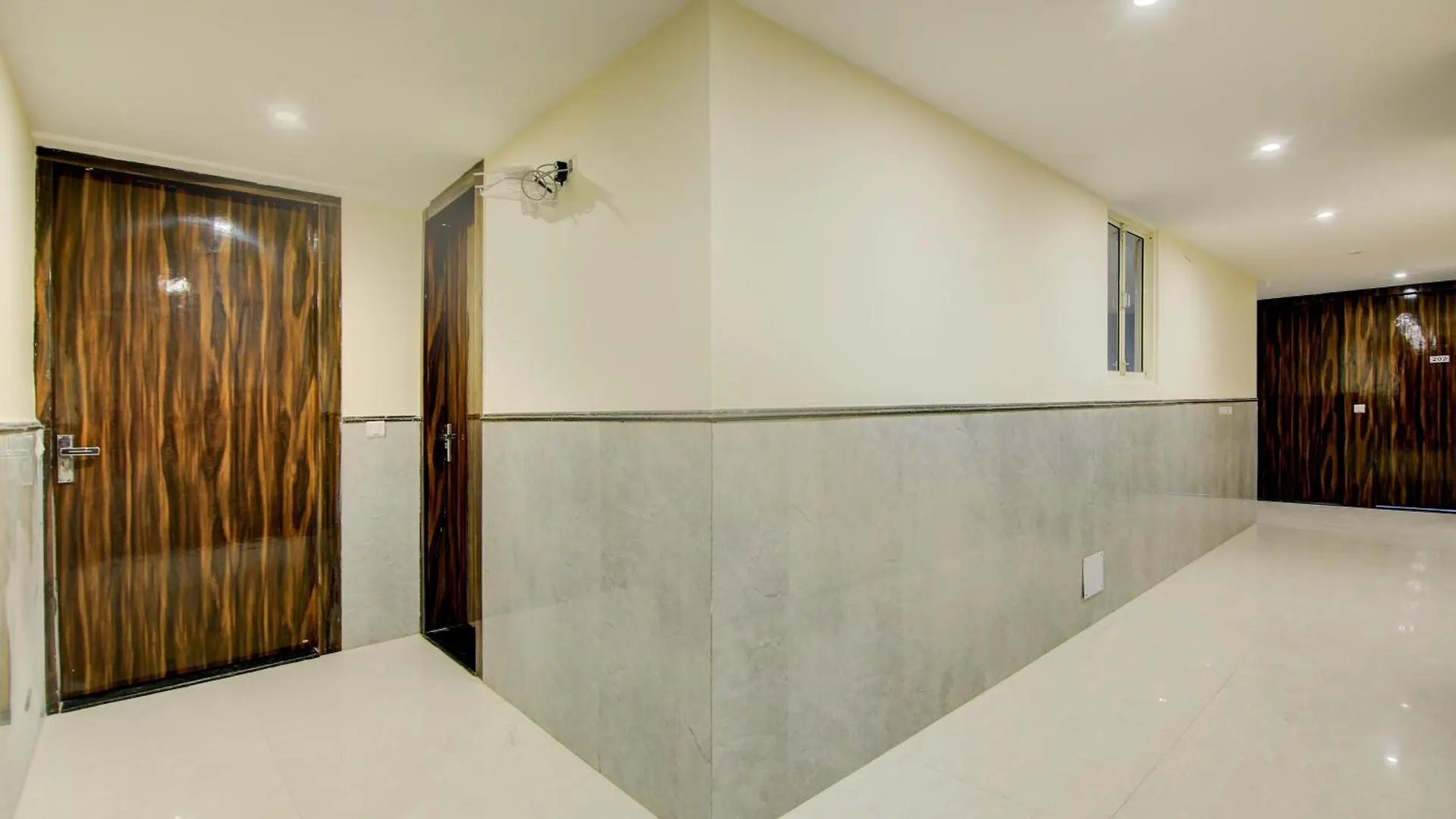 Hotel Smart Signature Neu-Delhi Indien