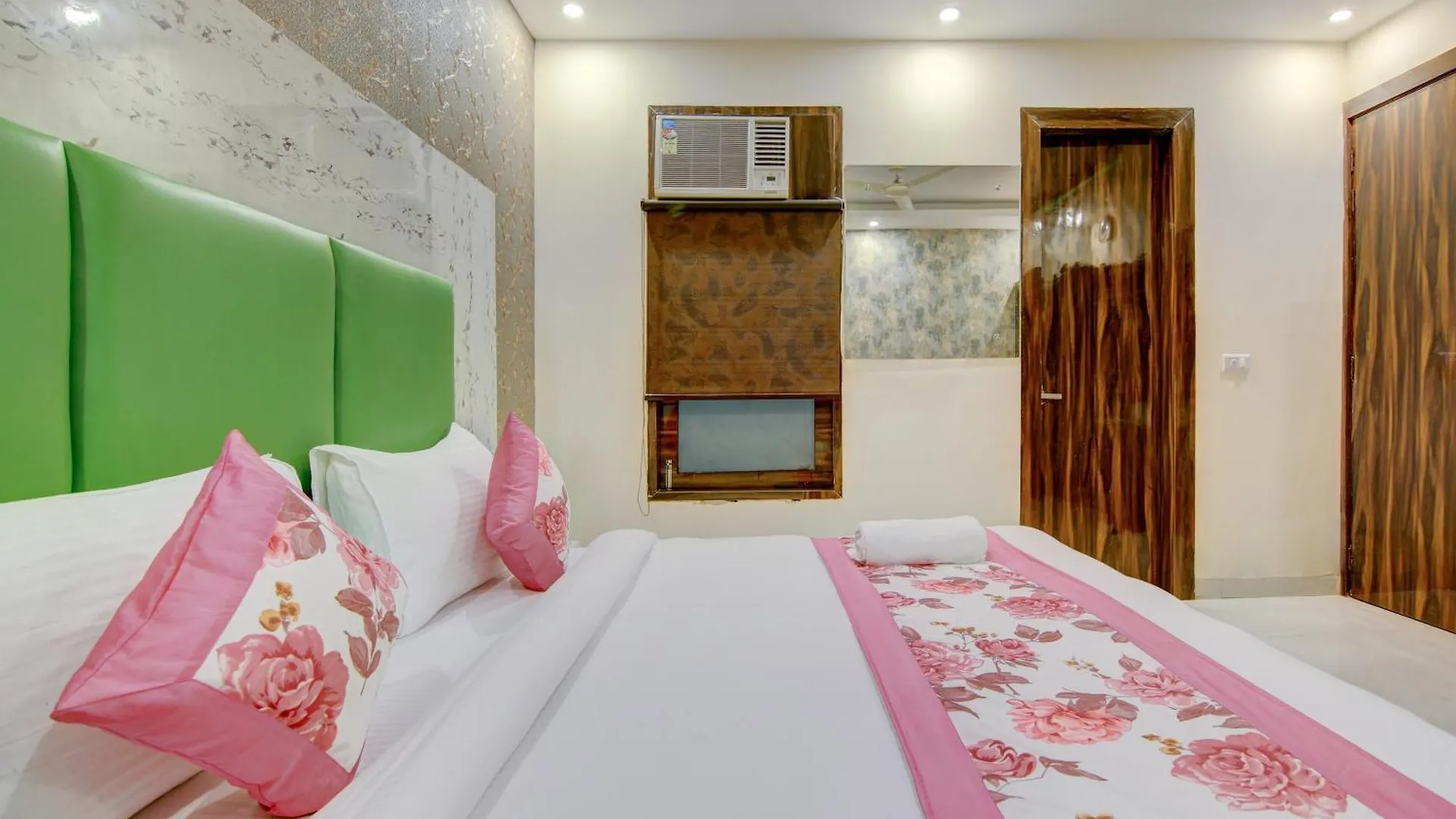 Hotel Smart Signature Neu-Delhi